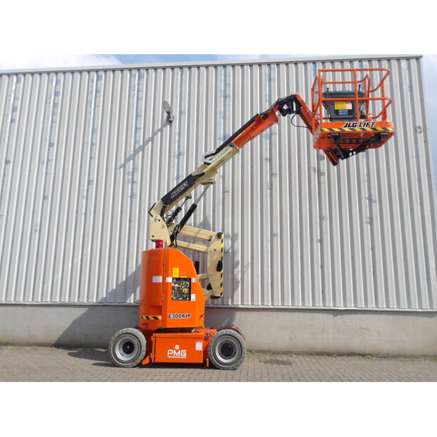 2015 JLG E300AJP-47245773
