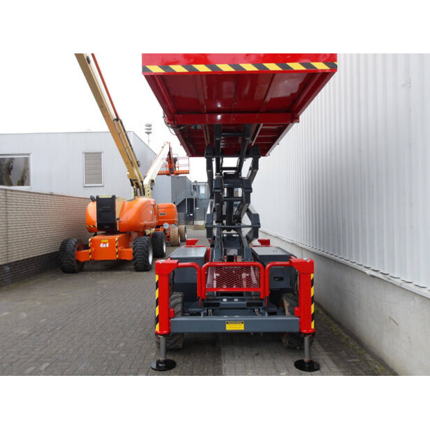 2015 SkyJack SJ6832RT-47245920