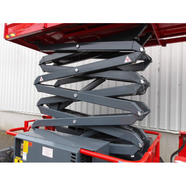 2015 SkyJack SJ6832RT-47245921
