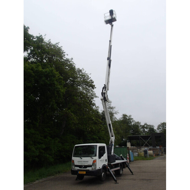 NISSAN Cabstar-47246689