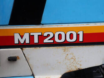 mitsubishi-mt2001-1453931-47246966