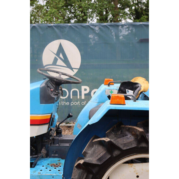 MITSUBISHI MT2001-47246974