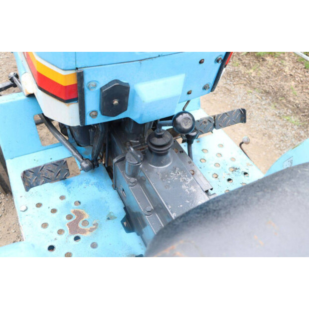 MITSUBISHI MT2001-47246977