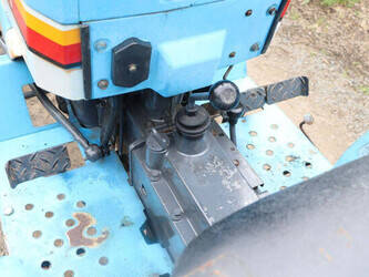 mitsubishi-mt2001-1453931-47246977