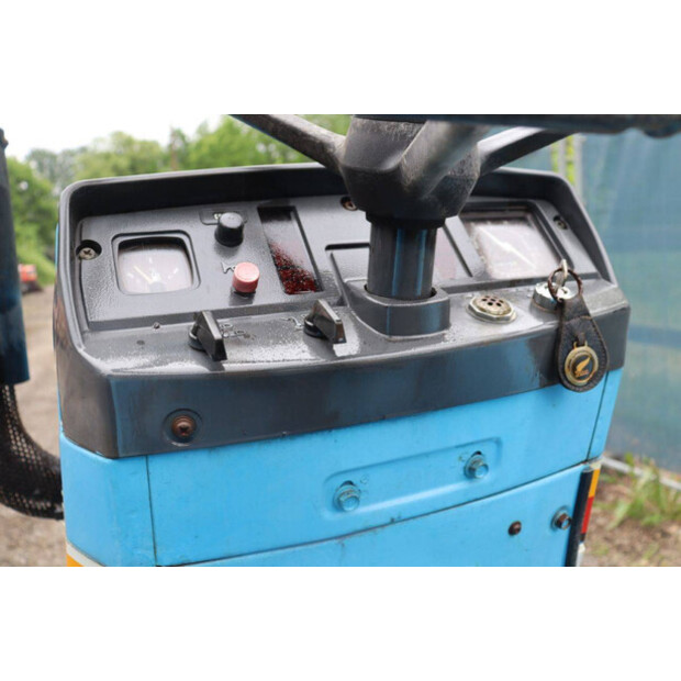 MITSUBISHI MT2001-47246979