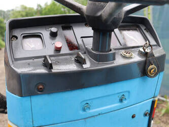 mitsubishi-mt2001-1453931-47246979