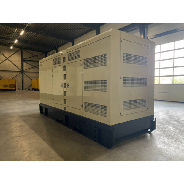 2025 بيركنز 2506C-E15TAG1-47248709