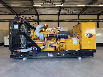 Image for 2025 Caterpillar C32