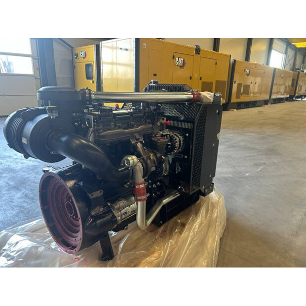 2025 Perkins 1104D-44TA-47250233
