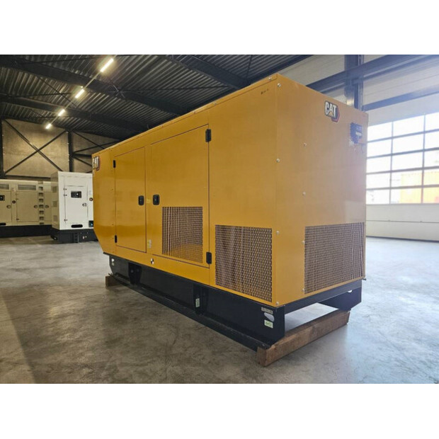 2025 Caterpillar DE275E0 - C9-47250241