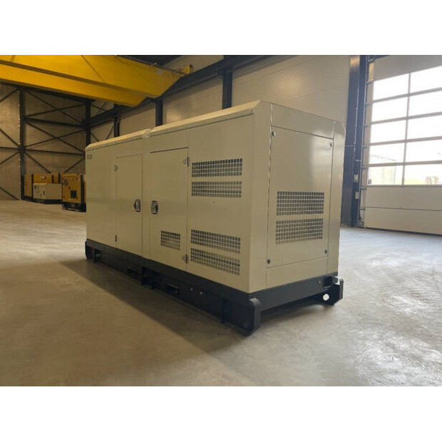 2025 Perkins 1106A-70TAG4-47250348
