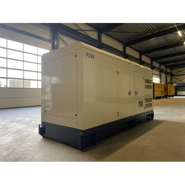 2025 Perkins 1106A-70TAG4-47250349