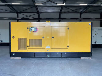 2025-caterpillar-de450e0-c13-cover-image