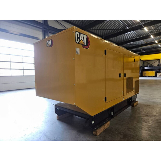 2025 Caterpillar C9 - DE250E0-47252109