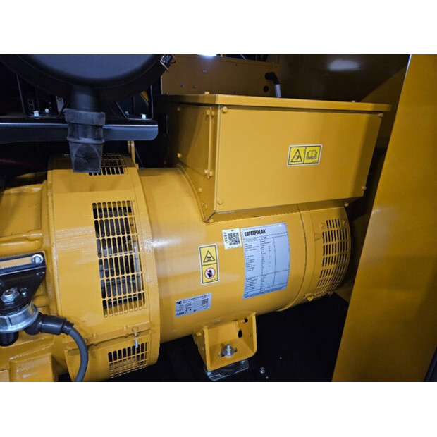 2025 Caterpillar C9 - DE250E0-47252124