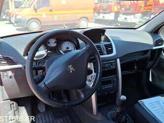 2011-peugeot-207-1454280-47265447