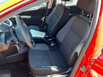 2011-peugeot-207-1454280-47265451