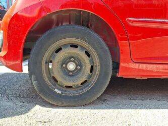 2011-peugeot-207-1454280-47265457