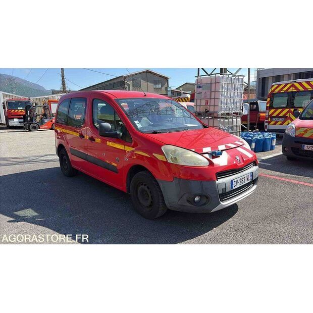 2013 Peugeot PARTNER-47265514