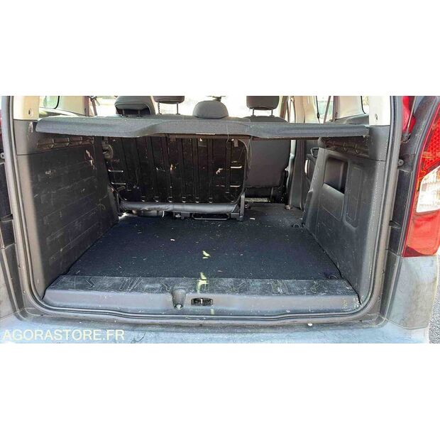 2013 Peugeot PARTNER-47265518