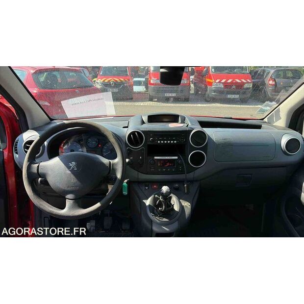 2013 Peugeot PARTNER-47265521