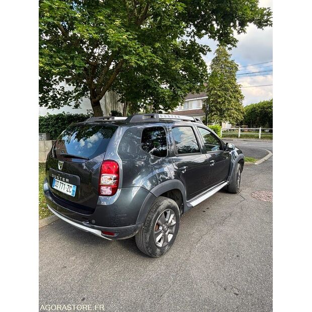 2016 Dacia DUSTER-47265595