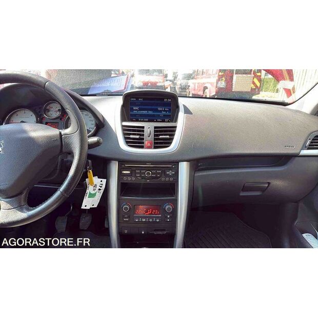 2011 Peugeot 207-47265774