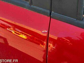 2011-peugeot-207-1454296-47265783