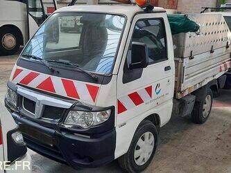 2017-piaggio-porter-1454303-47265922