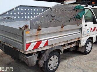 2017-piaggio-porter-1454303-47265924