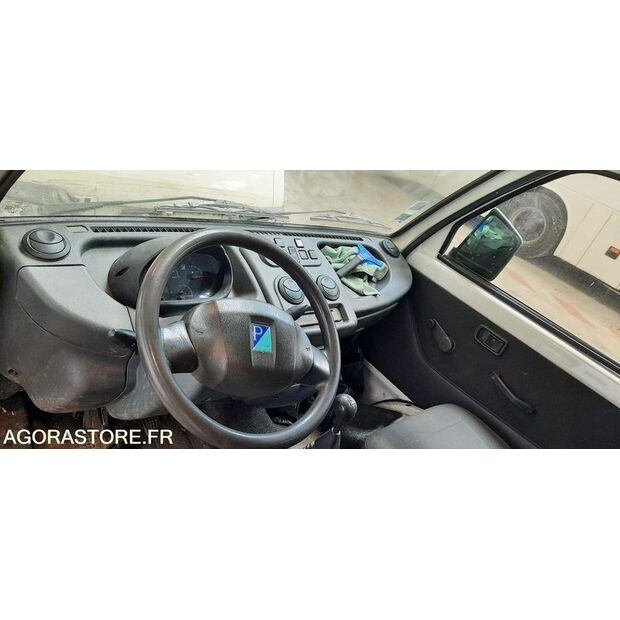 2017 Piaggio Porter-47265927