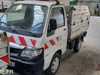 2017-piaggio-porter-1454303-47265929