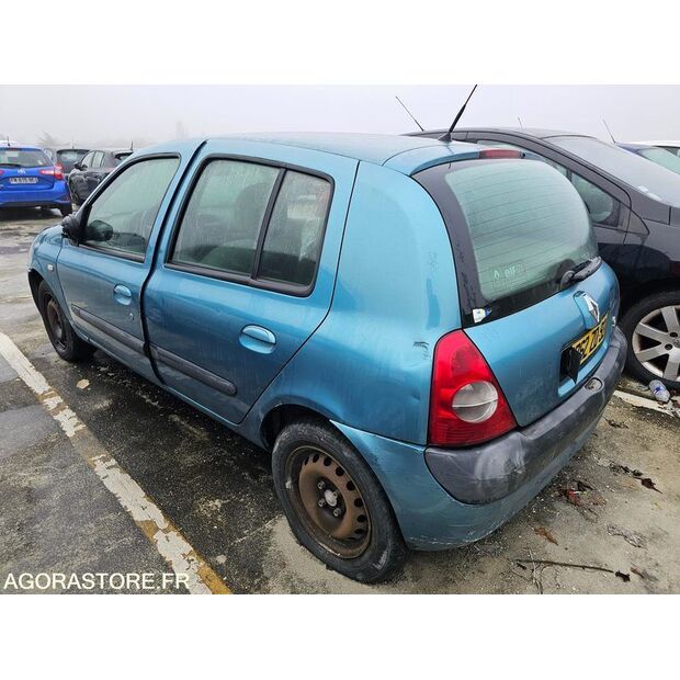 2005 Renault Clio-47266128