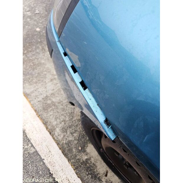 2005 Renault Clio-47266141