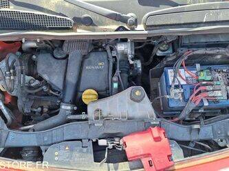 2011-renault-kangoo-1454320-47266295