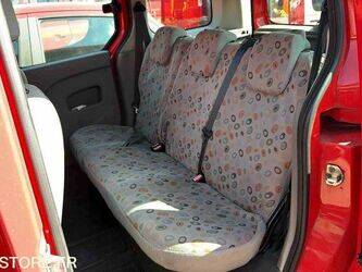 2010-renault-kangoo-1454325-47266424