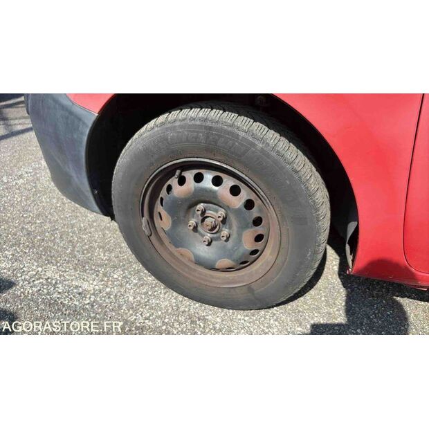 2011 رينو Kangoo-47266705