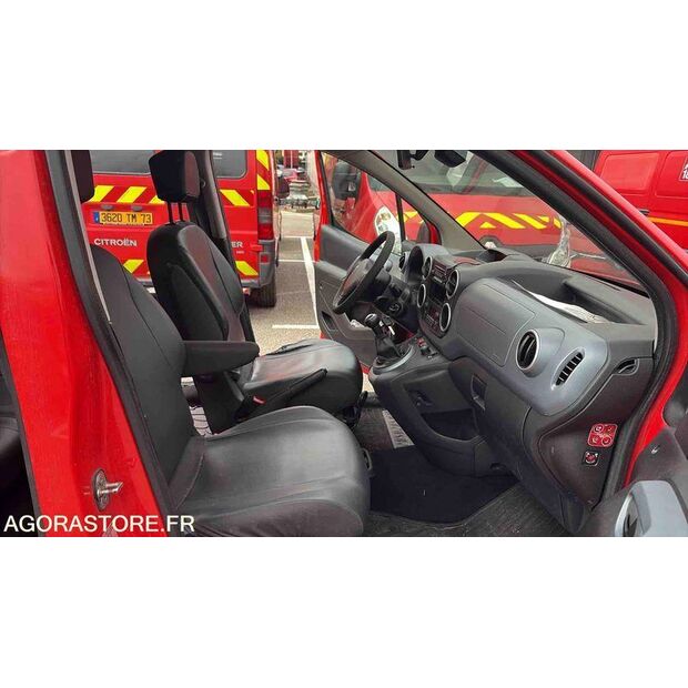 2013 Peugeot PARTNER-47266716