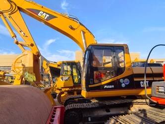 صورة ل حفارات 2023 كاتربيلر 320BL للبيع في الصّين