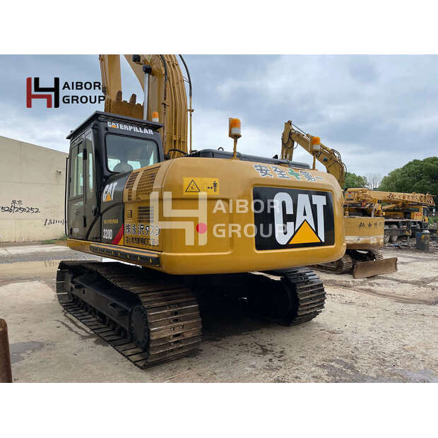 2024 Caterpillar 320D-47267348
