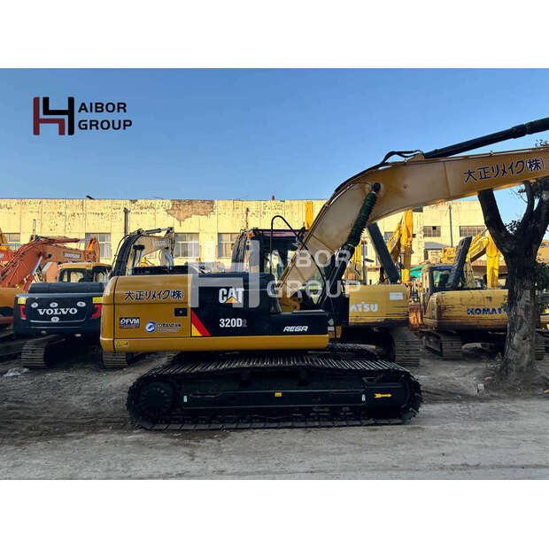 2025 Caterpillar 320D-47268821
