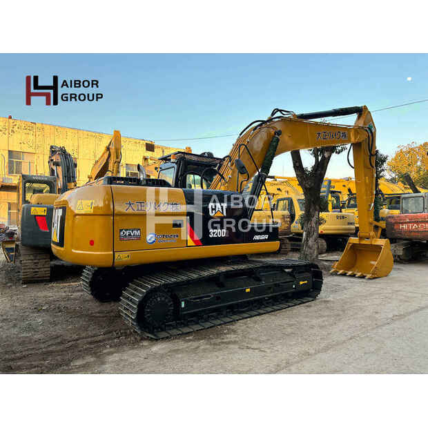2024 Caterpillar 320D-47268831