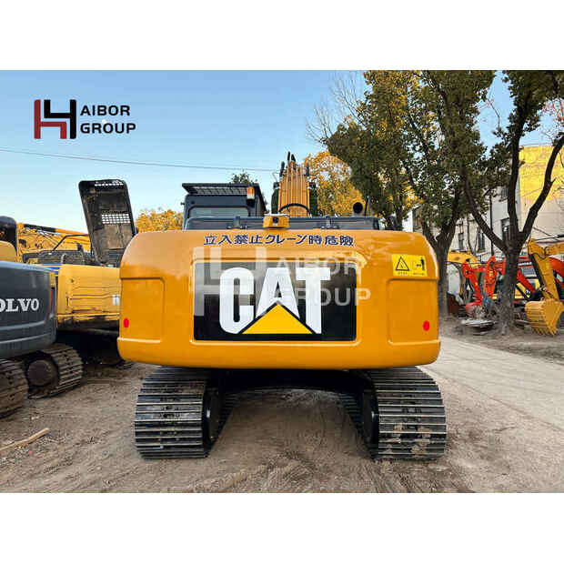 2024 Caterpillar 320D-47268834