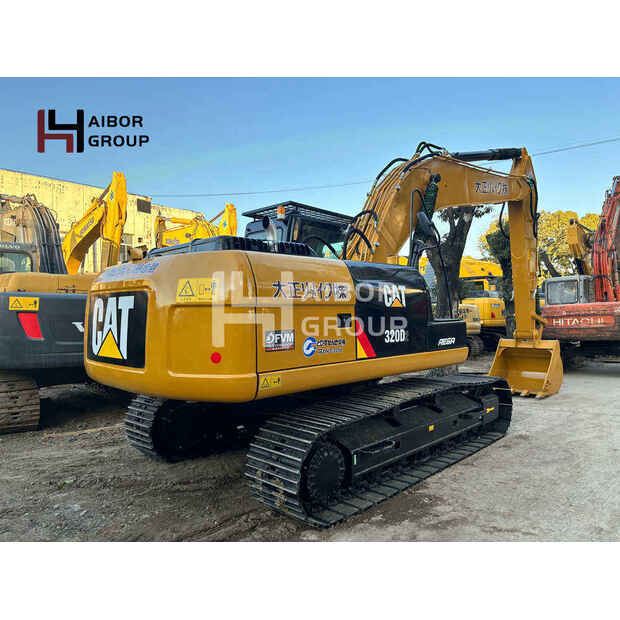 2024 Caterpillar 320D-47268849