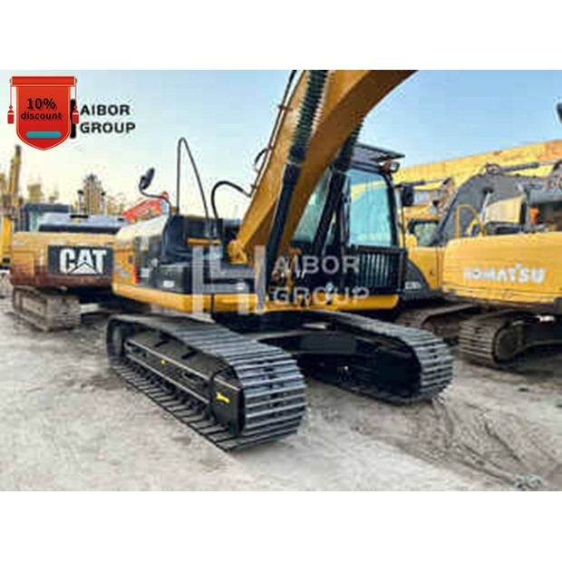 2024 Caterpillar 320D-47268854
