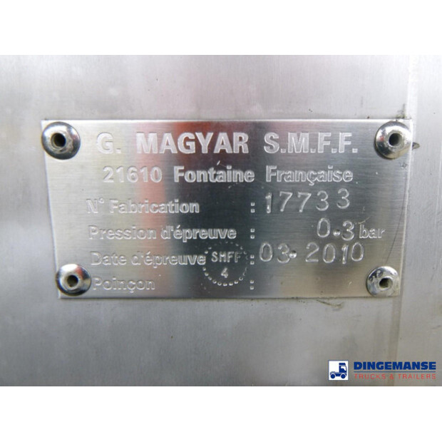 2010 MAGYAR Food tank (milk) inox 30 m3 / 1 comp + pump-47269868