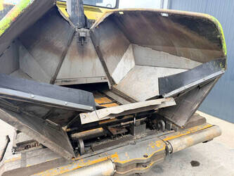 2011-vogele-super-1600-2-1454402-47269893