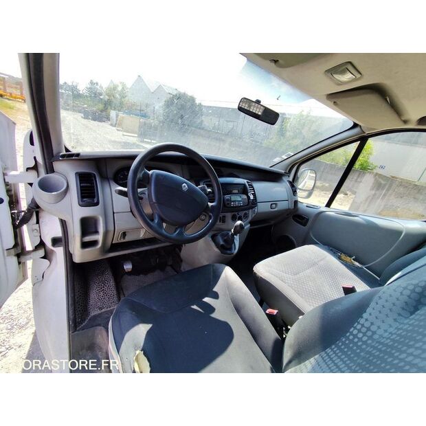 2008 Renault PLATEAU-47288035