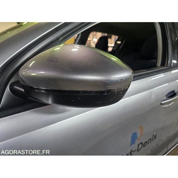 2013 Peugeot 308-47288482