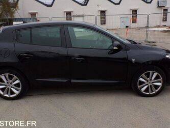 2011-renault-megane-1454521-47288589